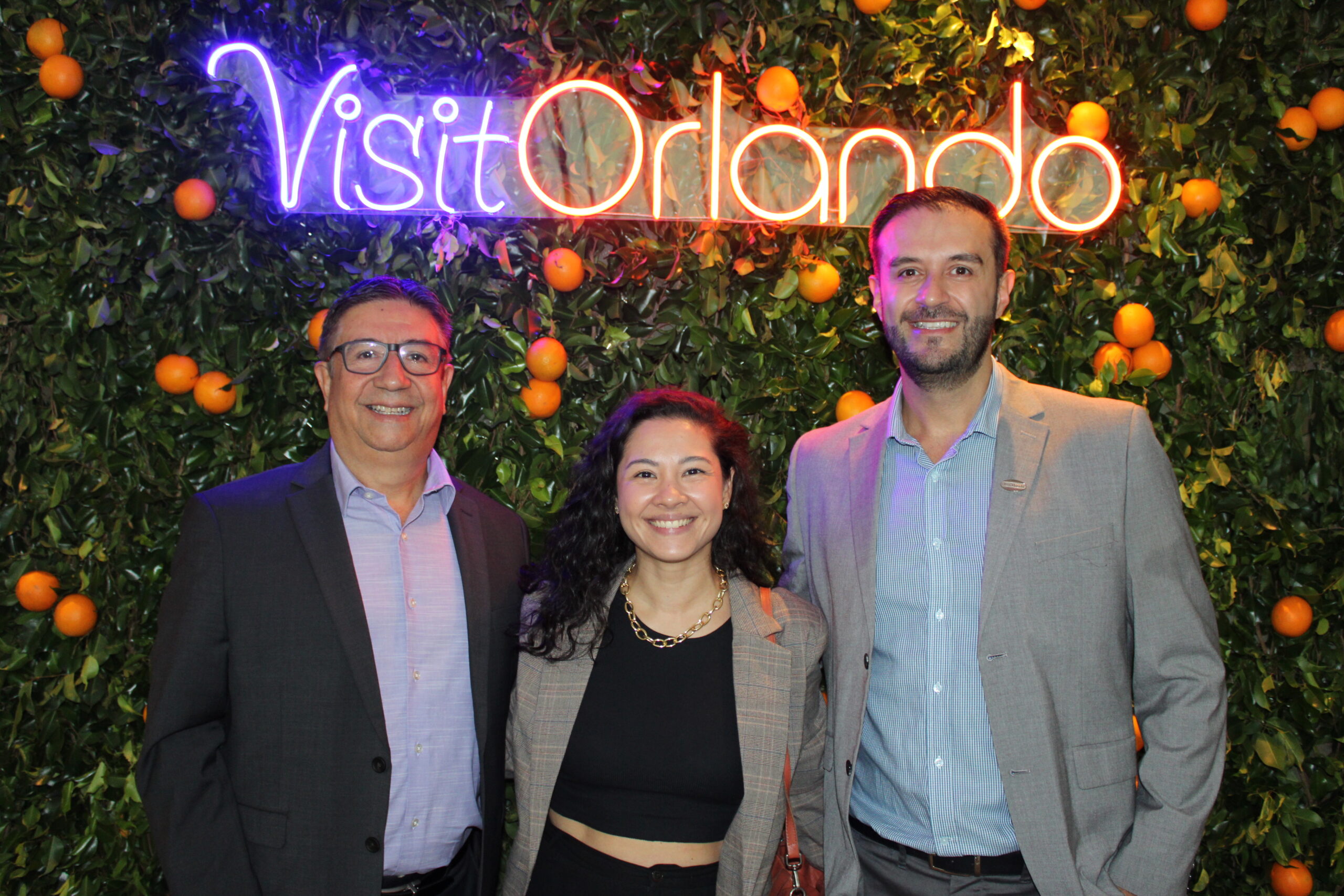 Leo Salazar, Jessica Ferreira e Patrick Yvars, do Visit Orlando Leo Salazar, Jessica Ferreira e Patrick Yvars, do Visit Orlando