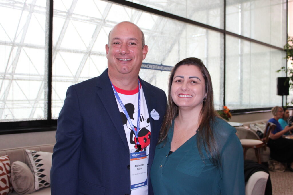 Alexander Haim, da Disney, e Melissa Rosa, da Interep Alexander Haim, da Disney, e Melissa Rosa, da Interep