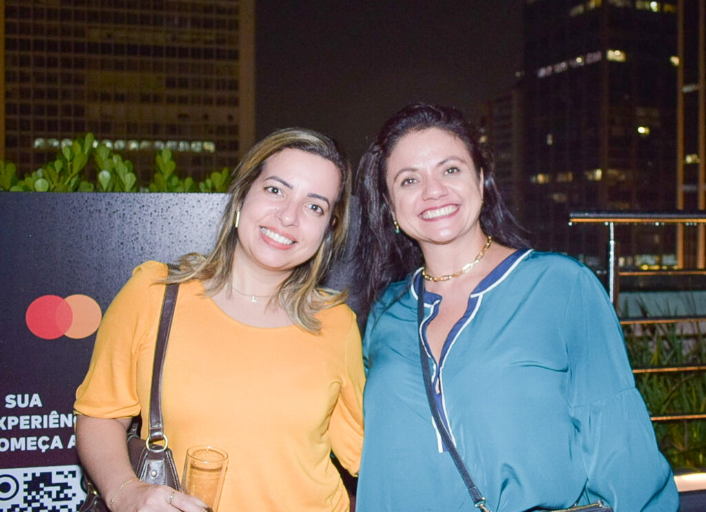 Ludmila Vieira, da Norwegian e Juliana Pinto, da Casa do Agente