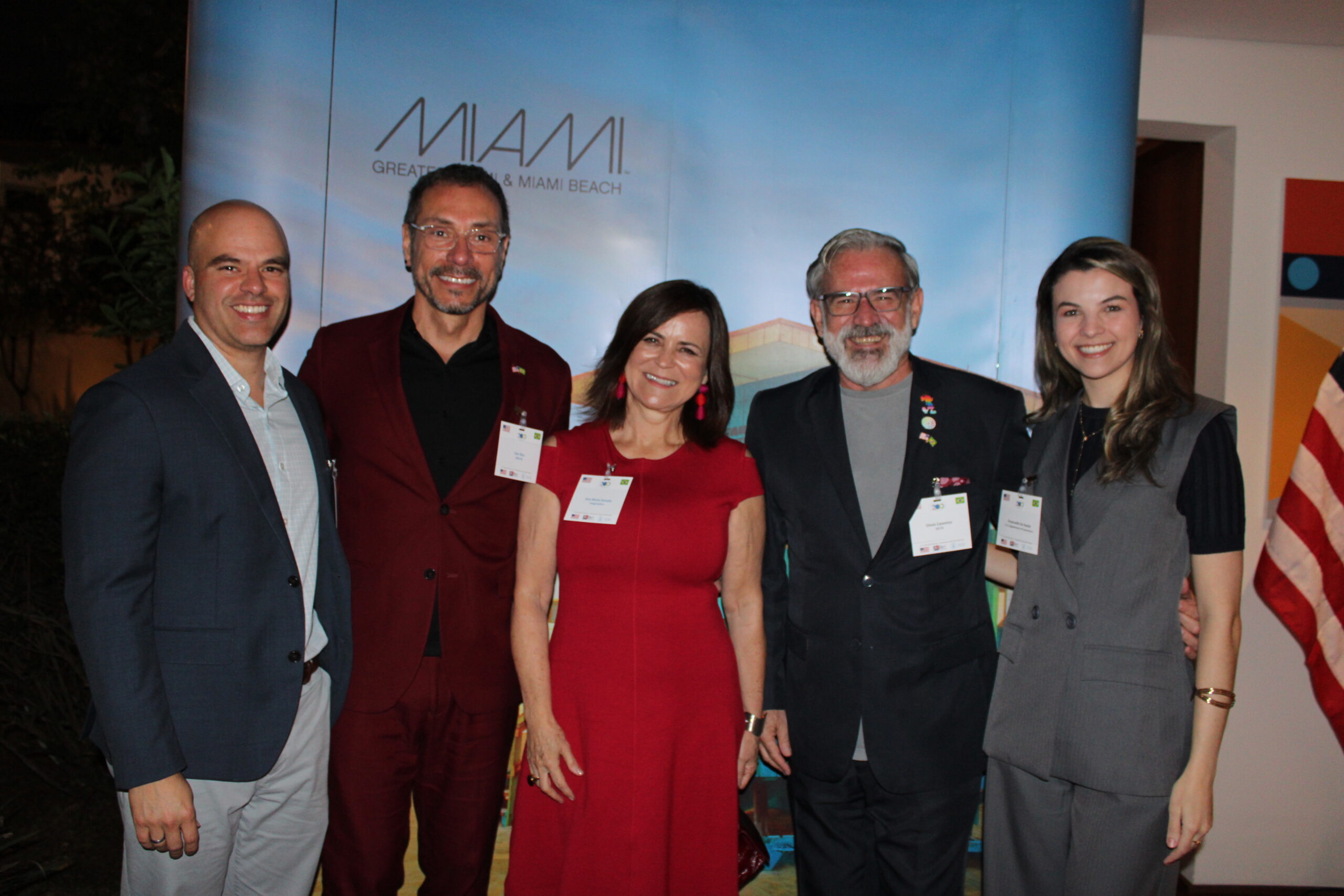 Joel Reynoso, do Consulado dos EUA, Dan Rios, de Miami, Ana Maria Donato, da Imaginadora, Clovis Casemiro, da IGLTA, e Emanuelle DeNadal, do Consulado dos EUA Joel Reynoso, do Consulado dos EUA, Dan Rios, de Miami, Ana Maria Donato, da Imaginadora, Clovis Casemiro, da IGLTA, e Emanuelle DeNadal, do Consulado dos EUA