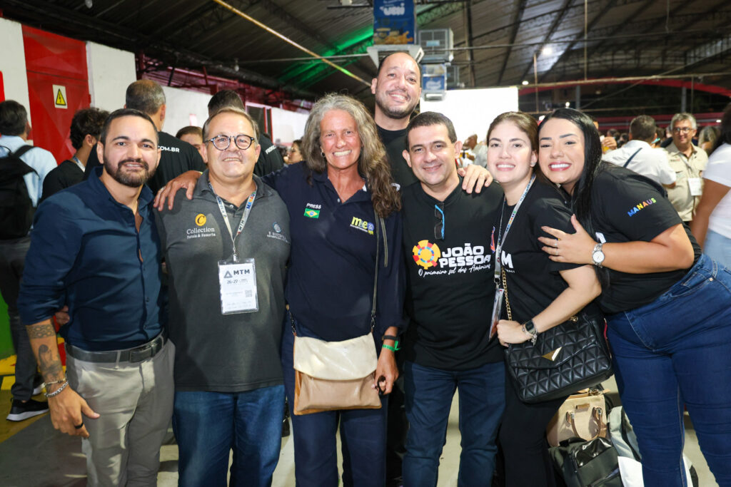 Mari Masgrau, do M&E com equipe de João Pessoa e BBC Eventos