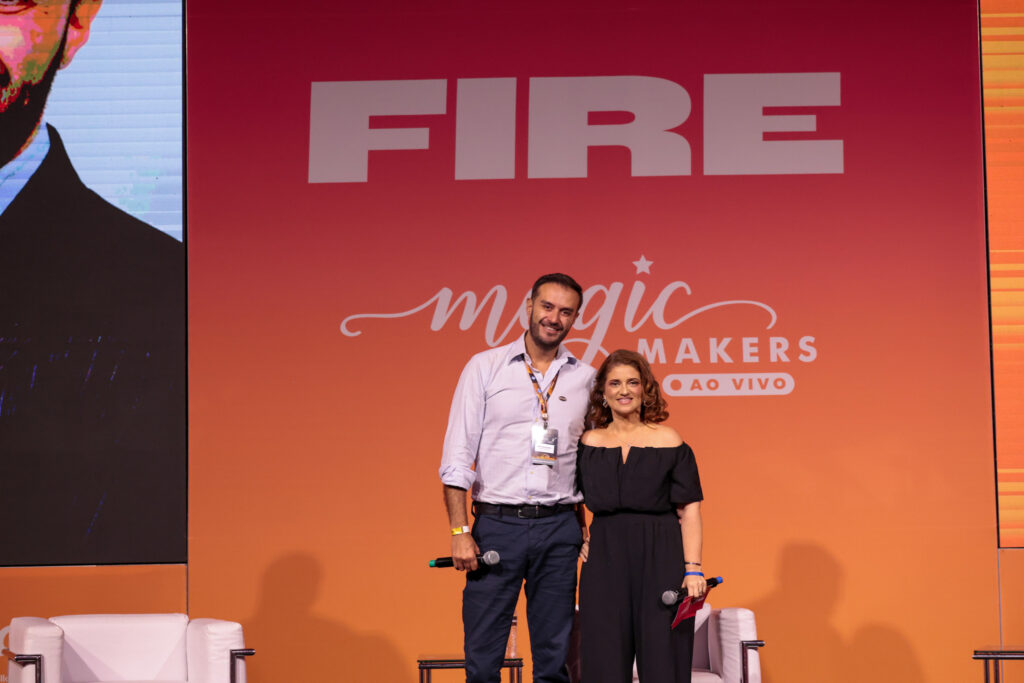 Neto Fernandes, do Visit Orlando e Joice Ferreira, do Magic Blue