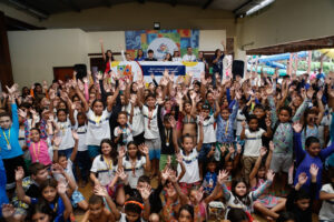 Por meio da ação criada pelo SINDEPAT, o destino recebeu jovens de instituições socialmente vulneráveis para um dia de diversão no Aqua Park (Divulgação/Bruno Gomes)