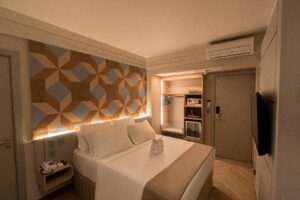 Quarto Hotel Pousada Aviva celebra seus 6 hotéis entre os melhores do Brasil no Travellers' Choice 2024