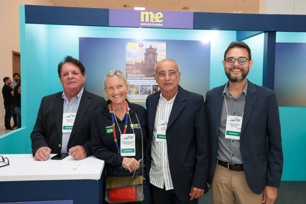 Rosa Masgrau, do M&E, entre Airton Abreu, Anderson Rebello e Carlos Martins, do Maranhão