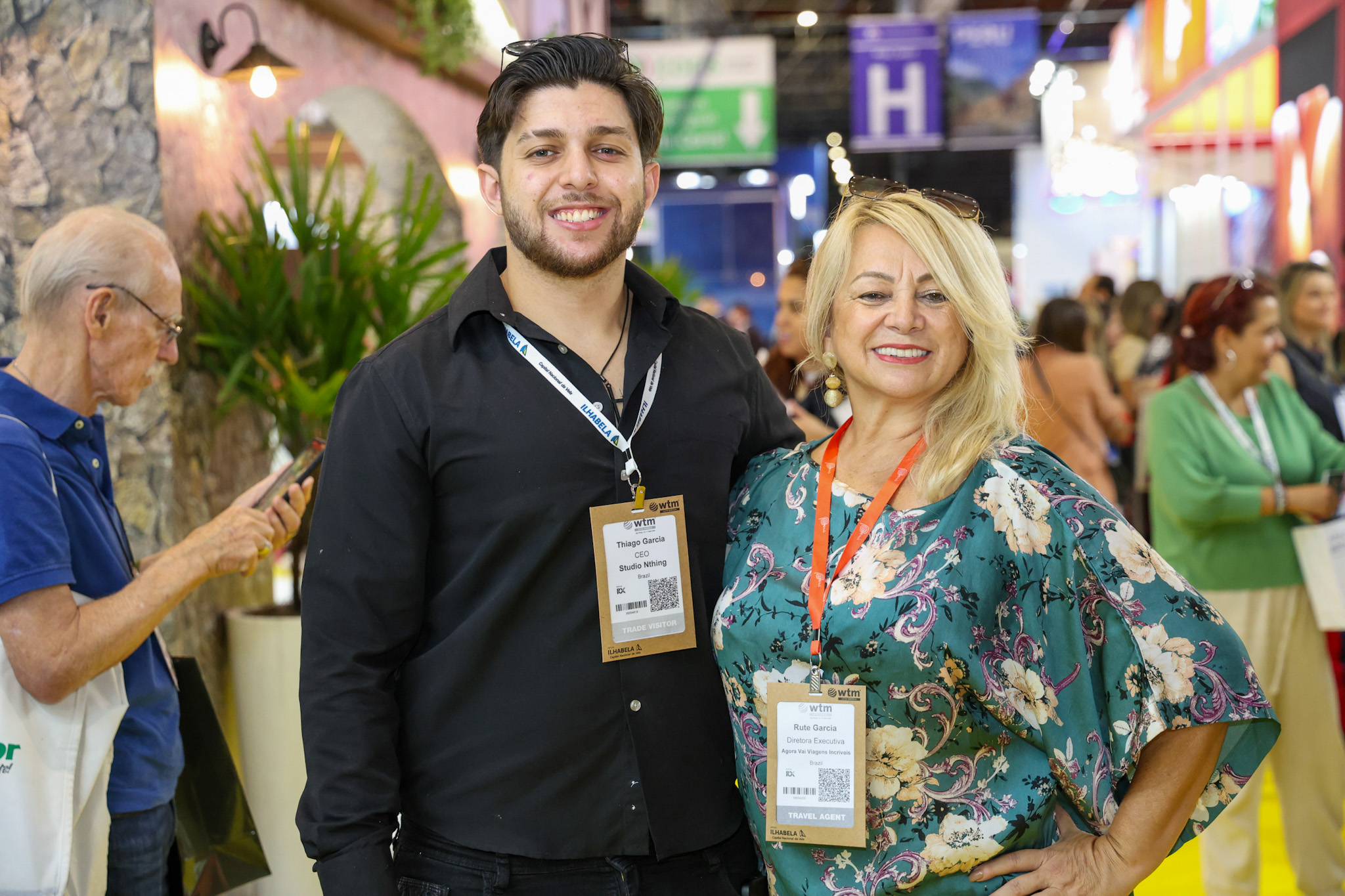 Thiago Garcia, do Studio Nthing, e Rute Garcia, da Agora Vai Viagens Incríveis Thiago Garcia, do Studio Nthing, e Rute Garcia, da Agora Vai Viagens Incríveis