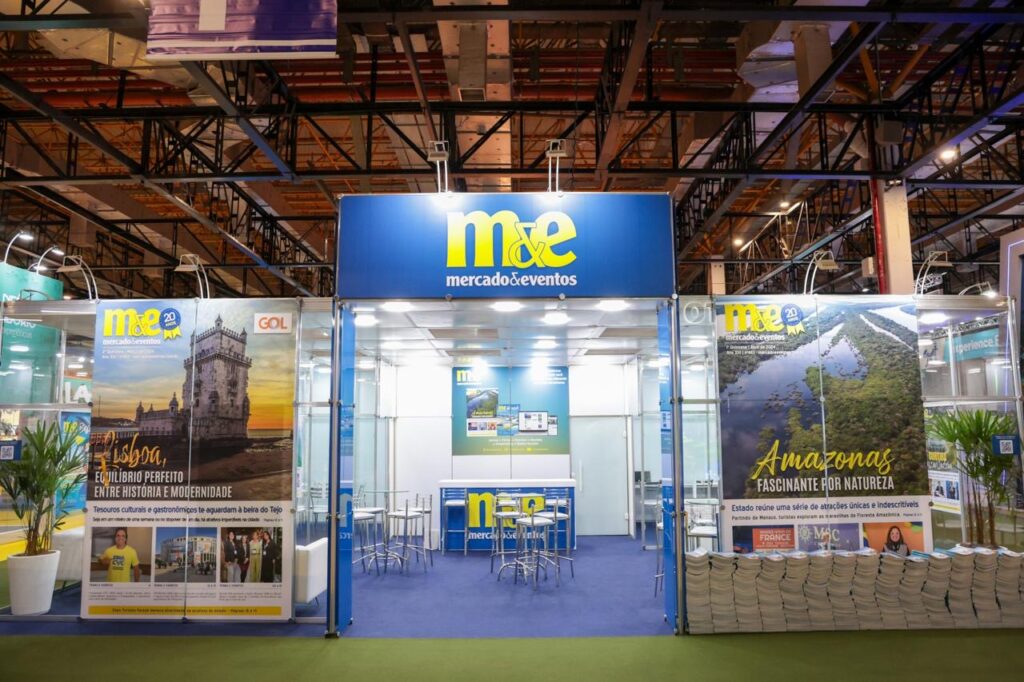 Fachada do estande do Mercado & Eventos na WTM Latin America