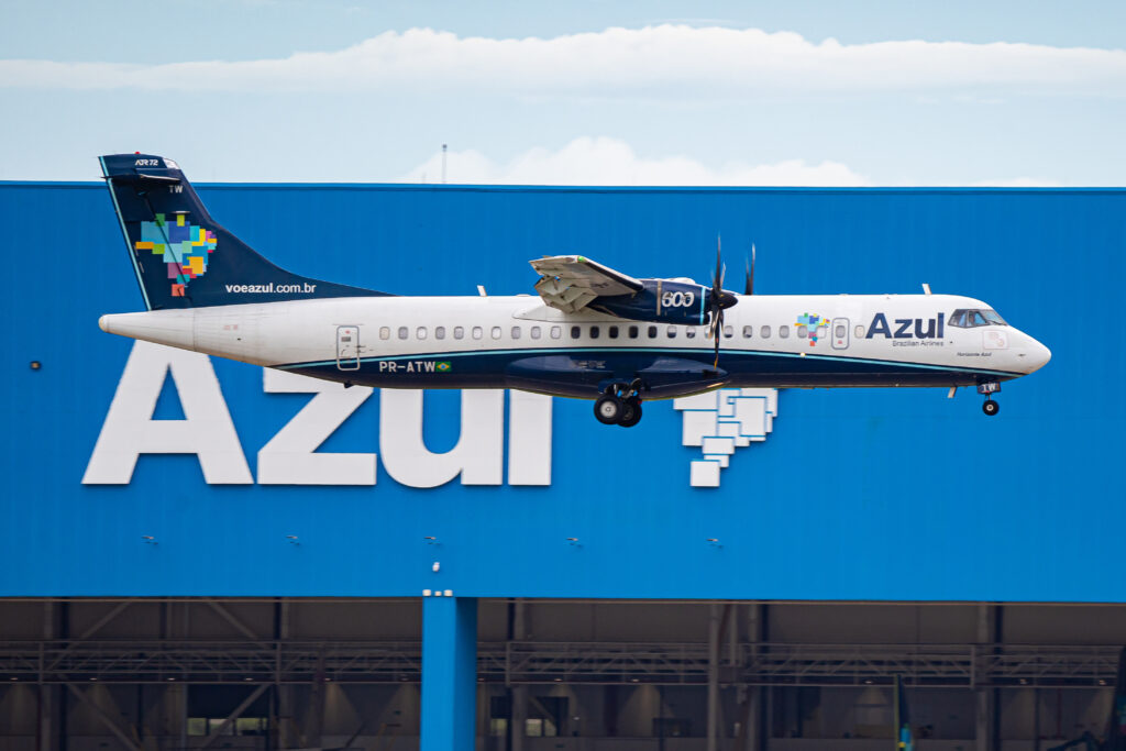 azul atr Azul amplia oferta de voos para Araxá e Pato de Minas