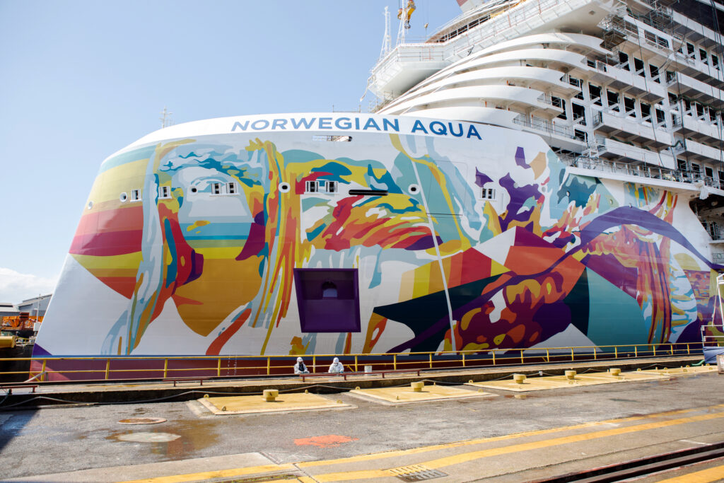 Norwegian Aqua passa por cerimônia de flutuação na Itália 2 c0347a26f45e9bf69230f81dc0bc3931 Norwegian Aqua passa por cerimônia de flutuação na Itália
