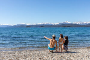 O lago Nahuel Huapi é um dos cenários da série produzida pela Netflix (Emprotur/Bariloche)