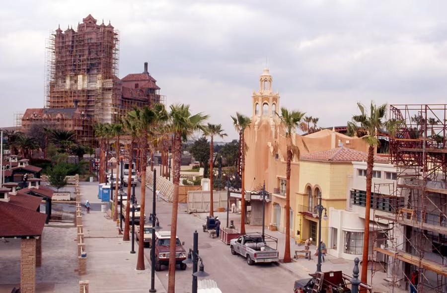 Twilight Zone Tower of Terror foi aberta em julho de 1994
