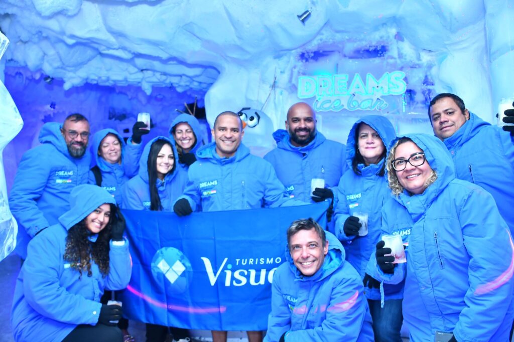 1000013600 Visual Turismo promove famtour para agentes de viagens de Brasilia em Foz do Iguaçu; fotos
