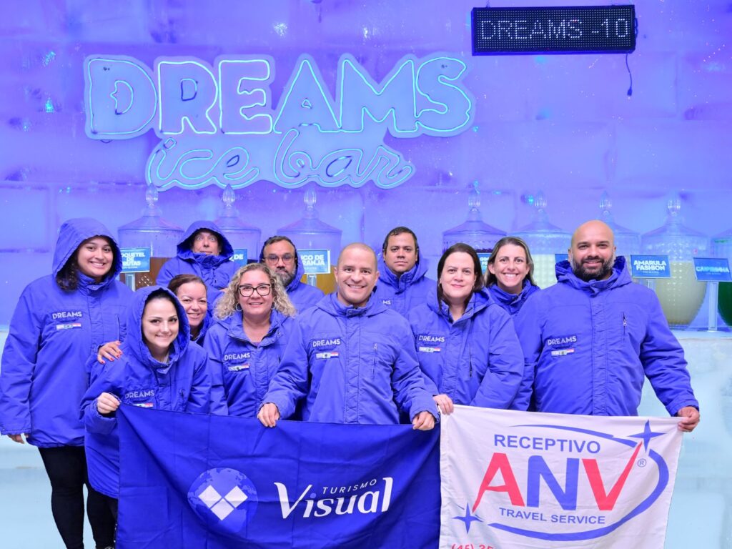 1000013603 Visual Turismo promove famtour para agentes de viagens de Brasilia em Foz do Iguaçu; fotos