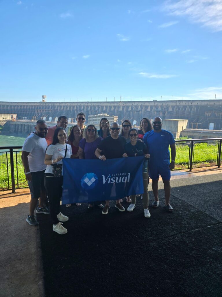1000013621 Visual Turismo promove famtour para agentes de viagens de Brasilia em Foz do Iguaçu; fotos