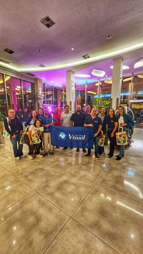 1000013636 Visual Turismo promove famtour para agentes de viagens de Brasilia em Foz do Iguaçu; fotos