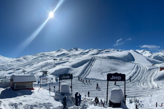 Valle Nevado termina temporada histórica: 60% dos 300 mil visitantes são brasileiros 1 Valle Nevado Ski Resort antecipa abertura de pistas de esqui para o dia 31 de maio (Divulgação/B4Tcomm)