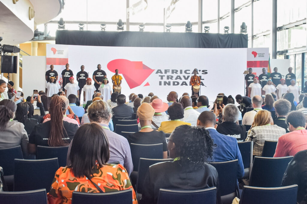 A cerimônia de abertura do Africa’s Travel Indaba contou com uma apresentação artística destacando a cultura e arte local