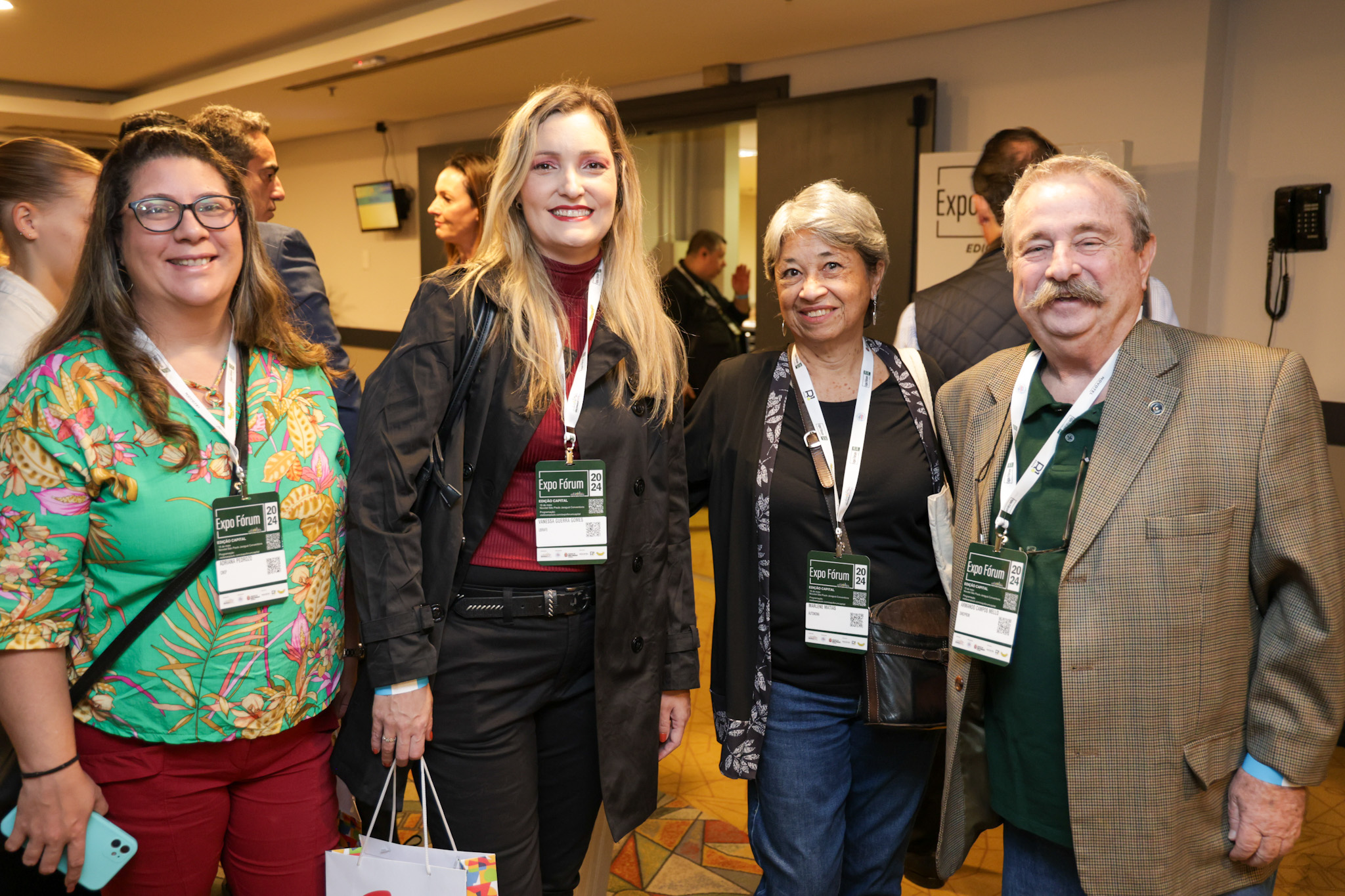 Adriana Pedrozo, da CMSP, Vanessa Guerra, da Ubrafe, e Marlene Matias e Armando Arruda, da Ubrafe Adriana Pedrozo, da CMSP, Vanessa Guerra, da Ubrafe, e Marlene Matias e Armando Arruda, da Ubrafe