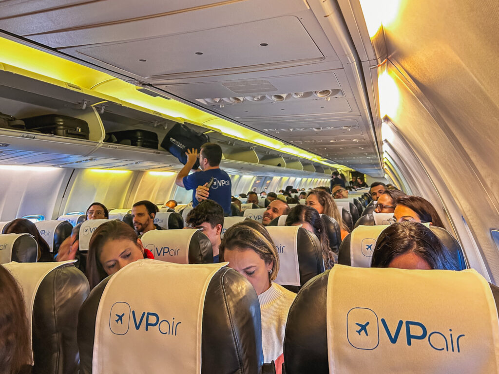 Agentes de viagens já embarcados na aeronave da Sideral Agentes de viagens já embarcados na aeronave da Sideral