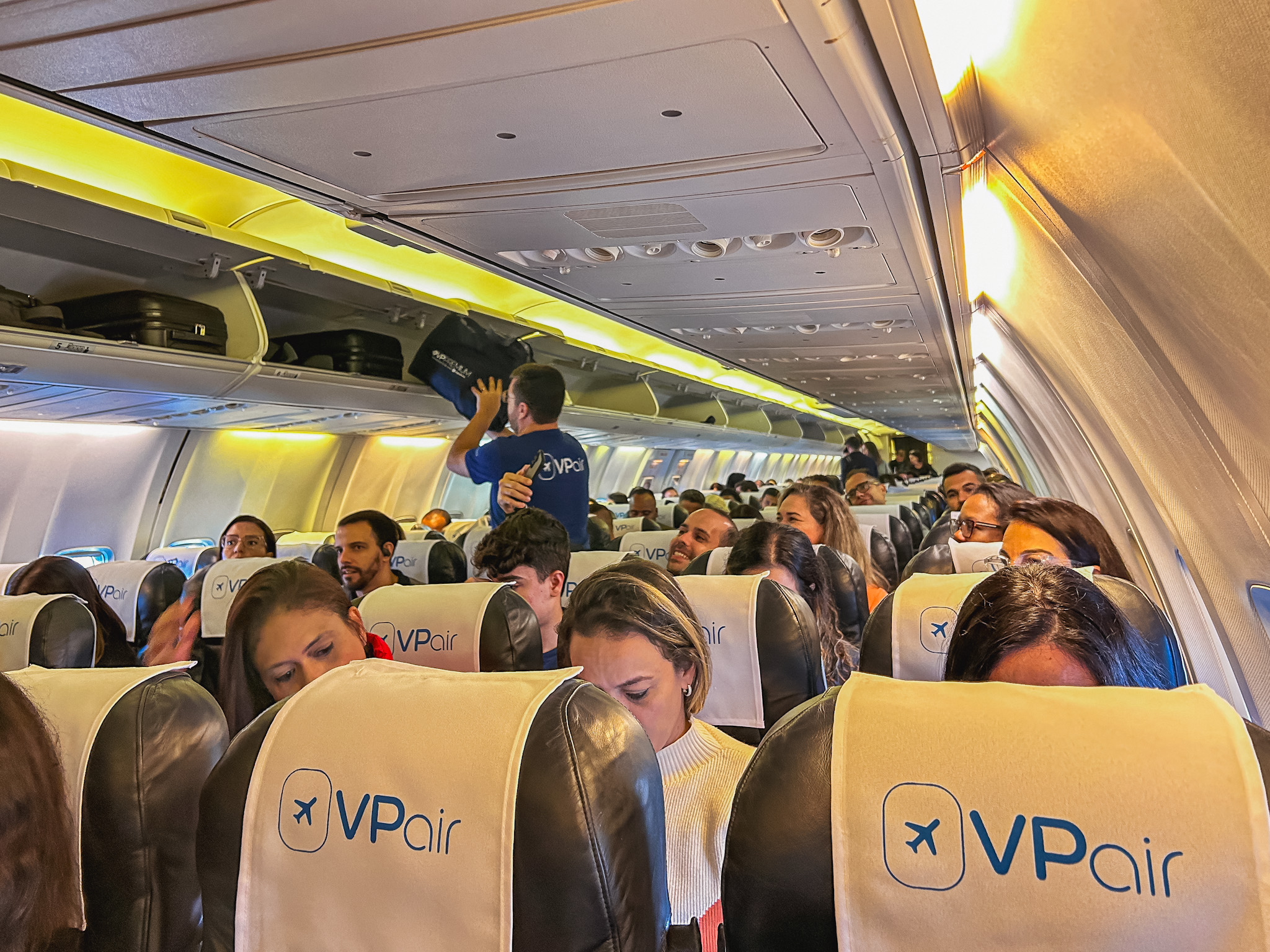 Agentes de viagens já embarcados na aeronave da Sideral Agentes de viagens já embarcados na aeronave da Sideral