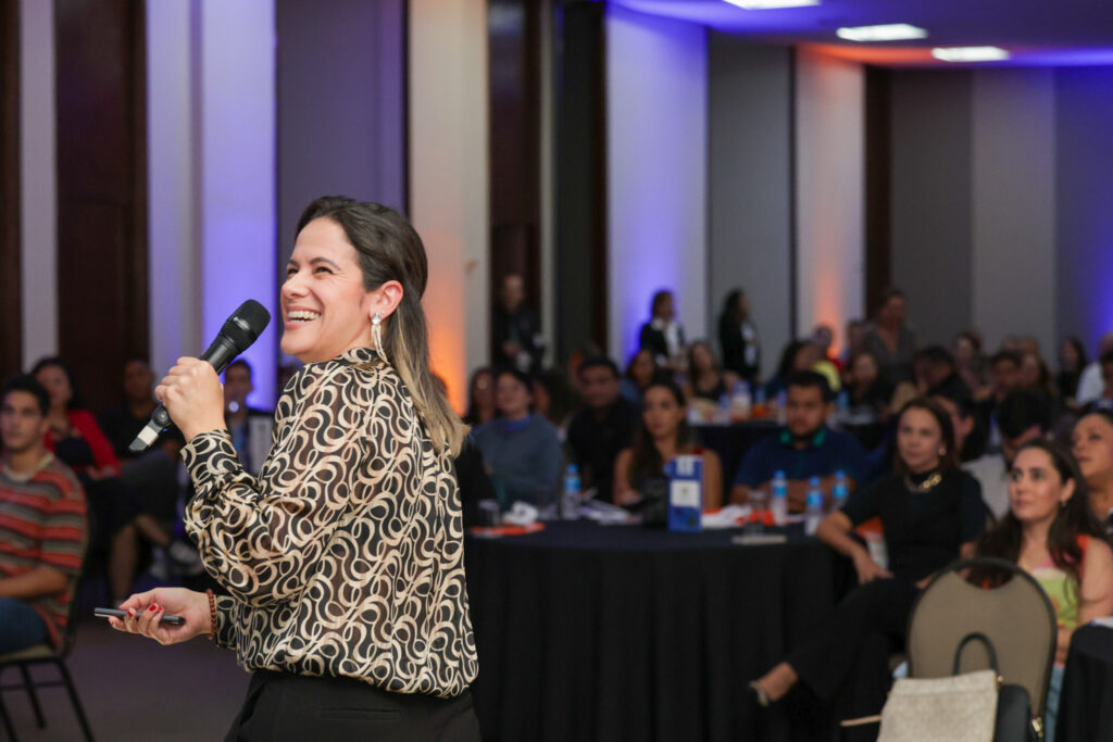 Aline Moretto diretora de promocao do Visite Sao Paulo durante Roadshow ME Nacional 2024 3 Roadshow M&E Nacional 2025 chega a Campinas e São Paulo na próxima semana; inscreva-se já!
