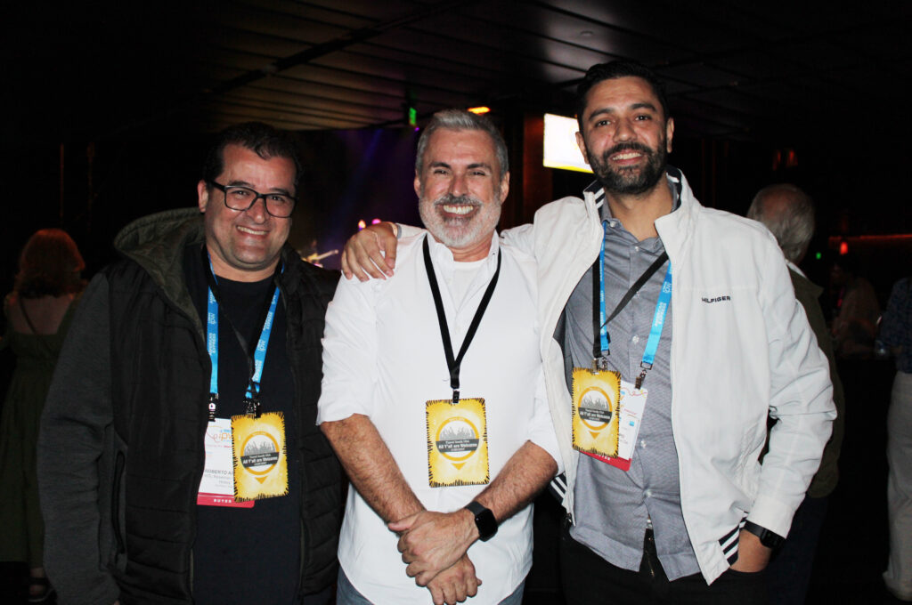 Allan Colen, do Travel South, com Roberto Araujo e Gustavo Nappo, da EHTL