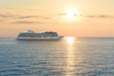 Oceania Cruises antecipa em uma semana a inauguração do navio Allura