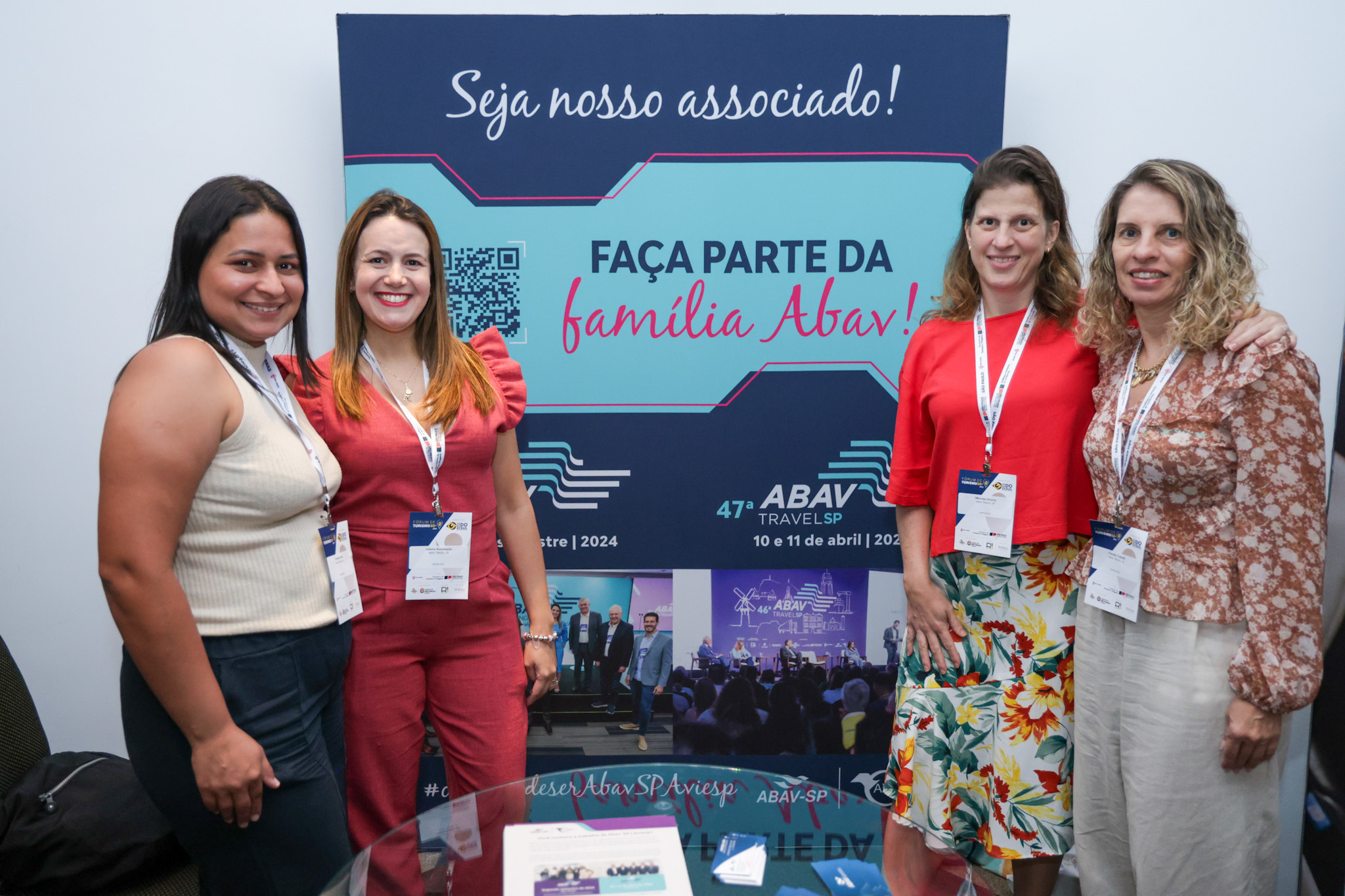 Amanda Lima, Juliana Assumpção, Mariana Alcorta e Claudia Trabali, da Abav-SP Aviesp Amanda Lima, Juliana Assumpção, Mariana Alcorta e Claudia Trabali, da Abav-SP Aviesp
