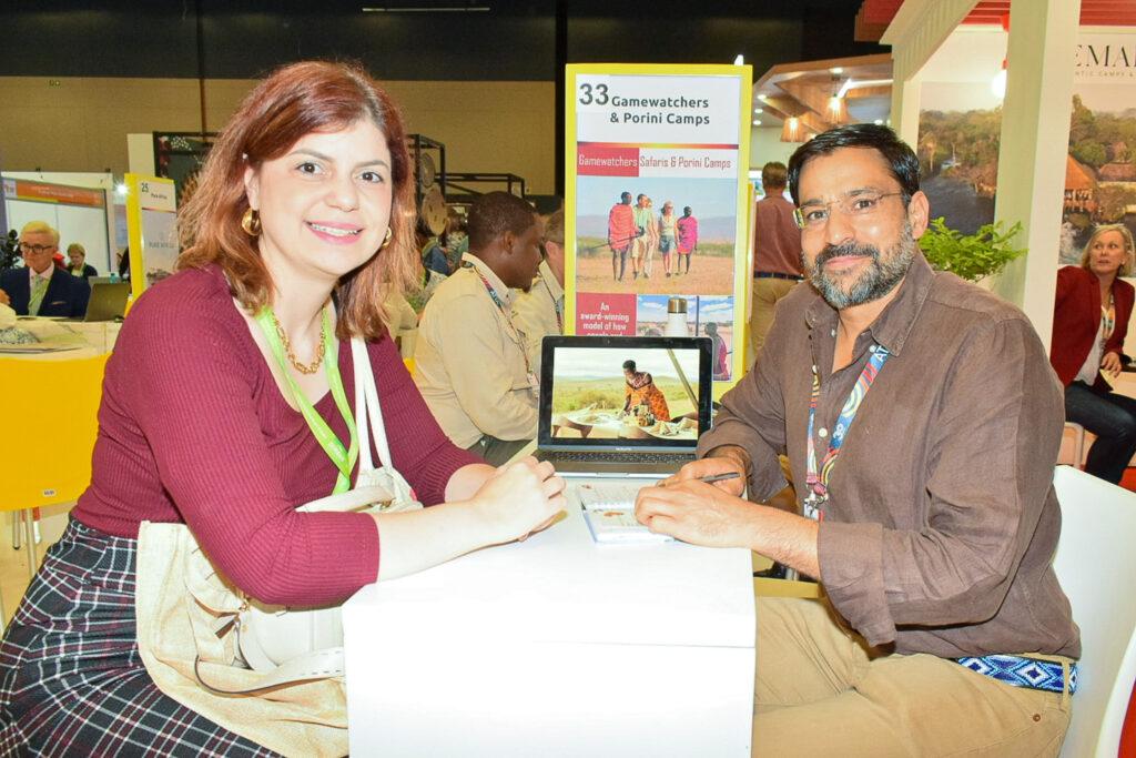 Ana Luiza Bueno, da Kangaroo Tours e Mohanjeet Bear, do Gamewatchers & Porini Camps