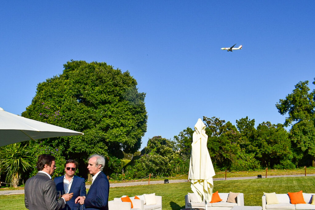 Avião da TAP sobrevoou o evento da companhia em Lisboa