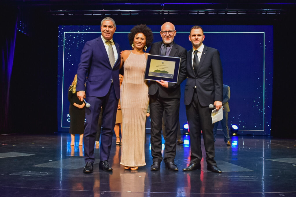 Azul Viagens, premiada na categoria Top Costa Cruise