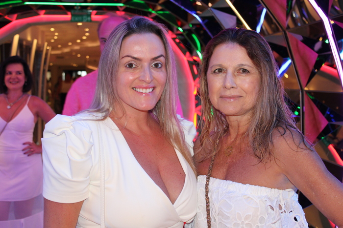 Caroline Veiga e Bete Colombi, da Enzzo Viagens Caroline Veiga e Bete Colombi, da Enzzo Viagens