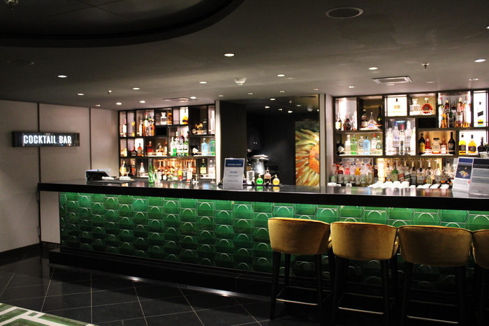 Cocktail Bar Cocktail Bar