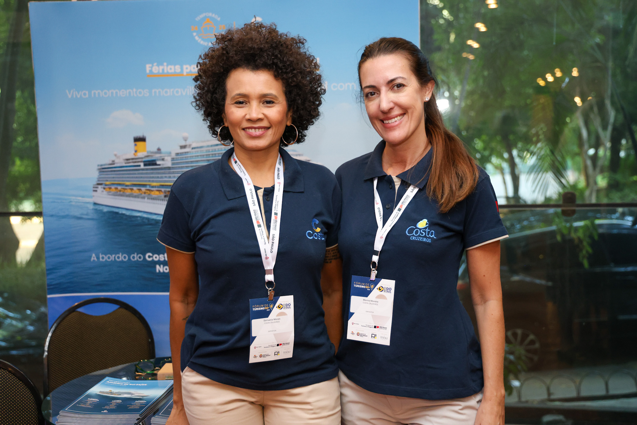 Dórivania Morais e Marina Moreira, da Costa Cruzeiros Dórivania Morais e Marina Moreira, da Costa Cruzeiros