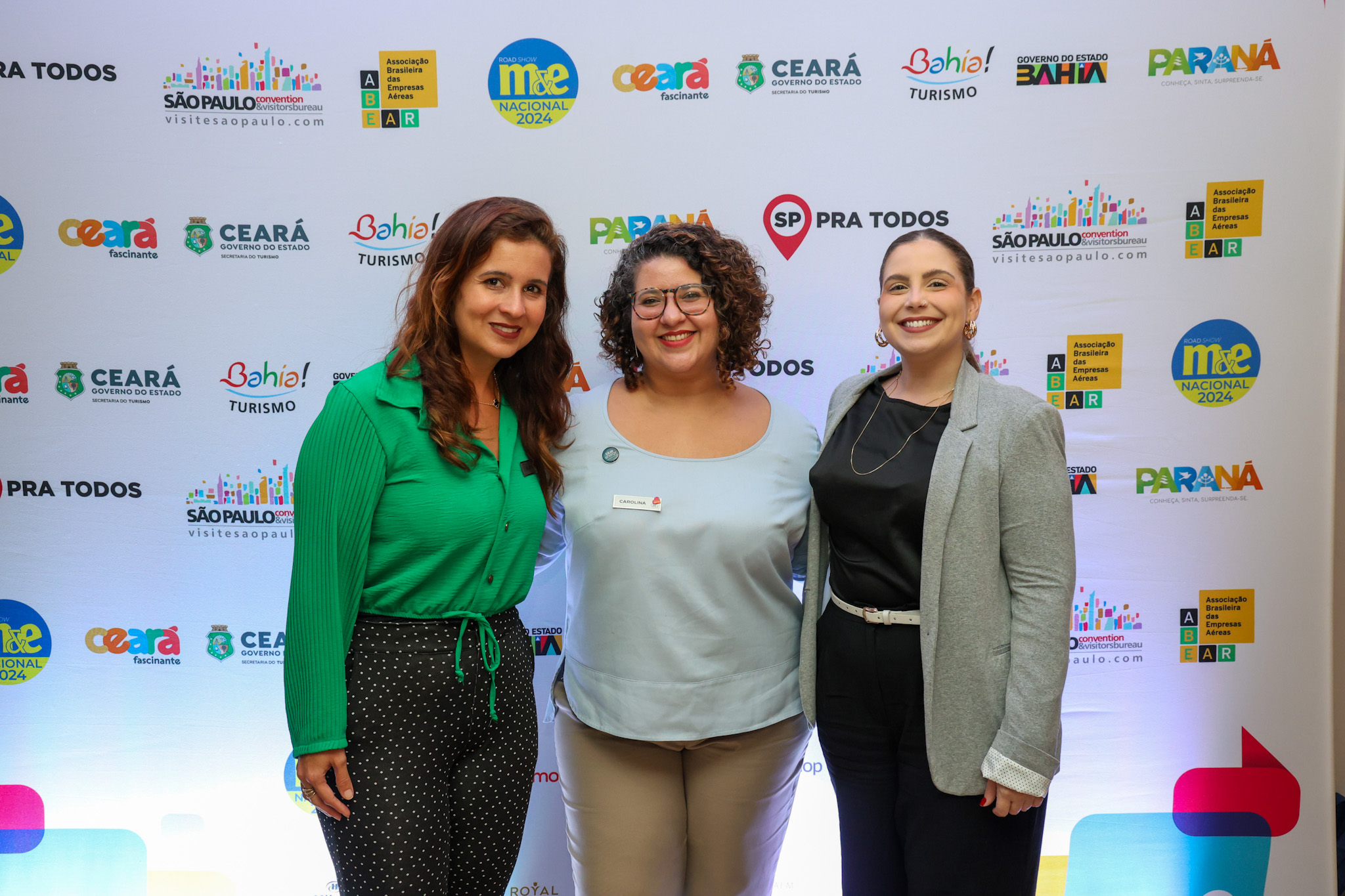 Elaine Cordeiro, Ana Carolina Lauriano e Nathalia Ferreira, do Hilton Copacabana
