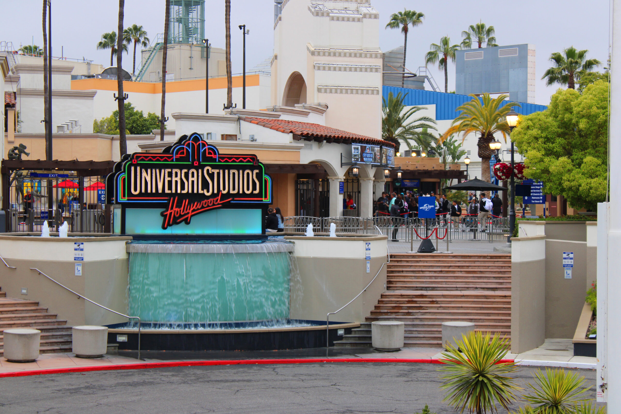 Entrada do Universal Studios Hollywood Entrada do Universal Studios Hollywood