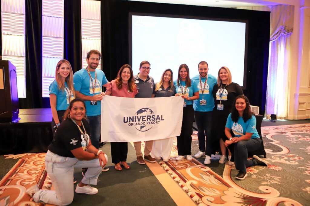 Universal realizou capacitação