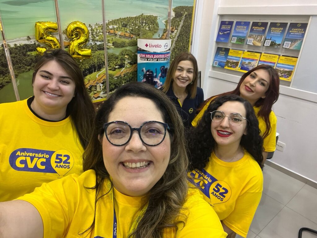 Fernanda Freire marca presença na CVC do Atrium