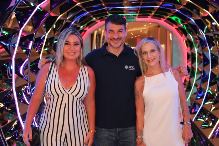 Gularte Nathalia e Maria Celia Nunes, Celiatur, com Ignacio Palacios, da MSC Gularte Nathalia e Maria Celia Nunes, Celiatur, com Ignacio Palacios, da MSC