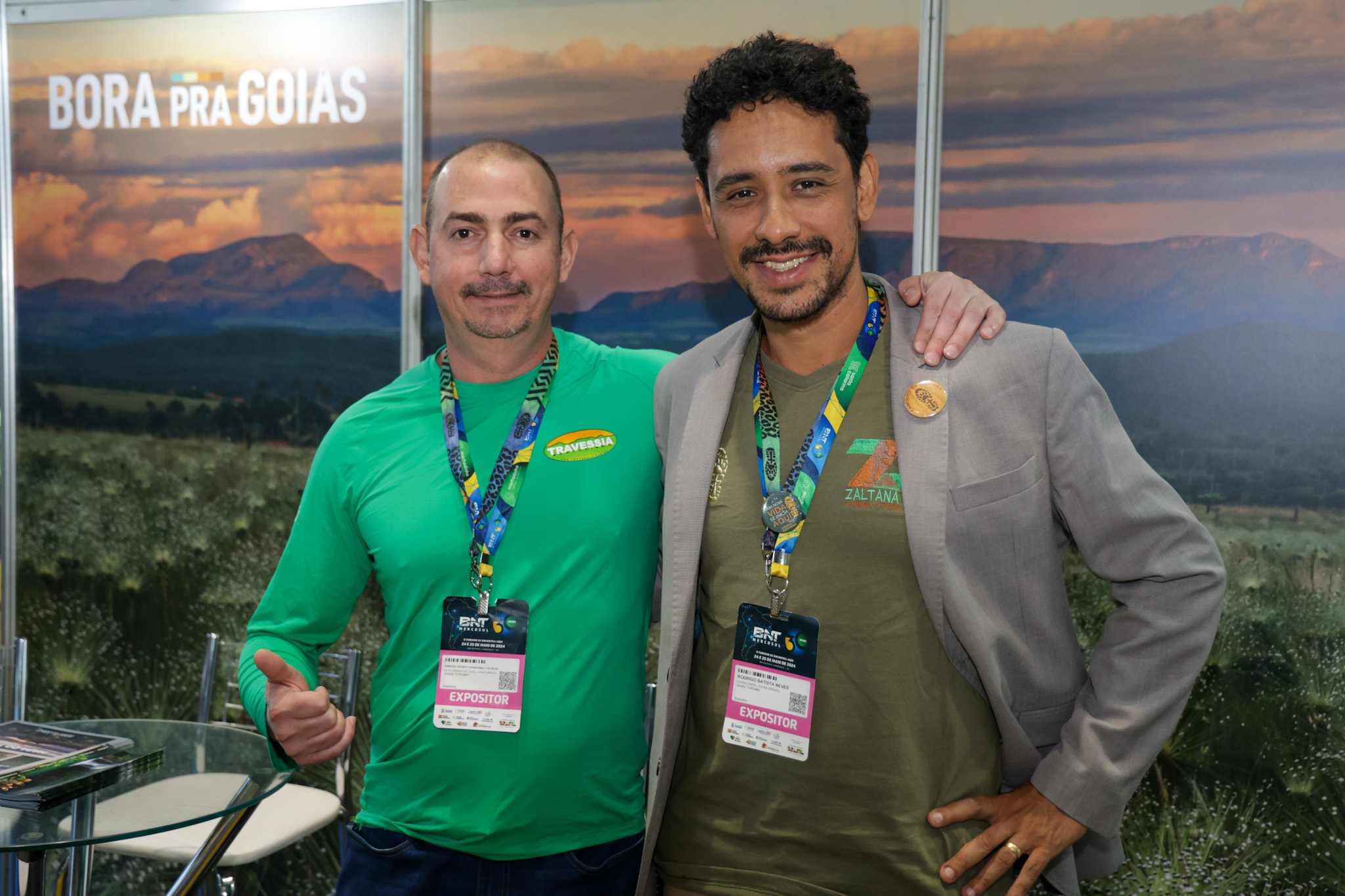 Haresol Vicente, da Travessia Ecoturismo e Rodrigo Batista, da Zaltana Ecoturismo Haresol Vicente, da Travessia Ecoturismo e Rodrigo Batista, da Zaltana Ecoturismo