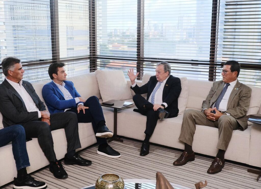Trade baiano se reúne com ministro e reivindica redução no valor das passagens aéreas 1 IMG 20240517 WA0028 Trade baiano se reúne com ministro e reivindica redução no valor das passagens aéreas
