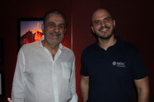 Claiton Armelin, da Agaxtur e Rafael Grosso, da MSC