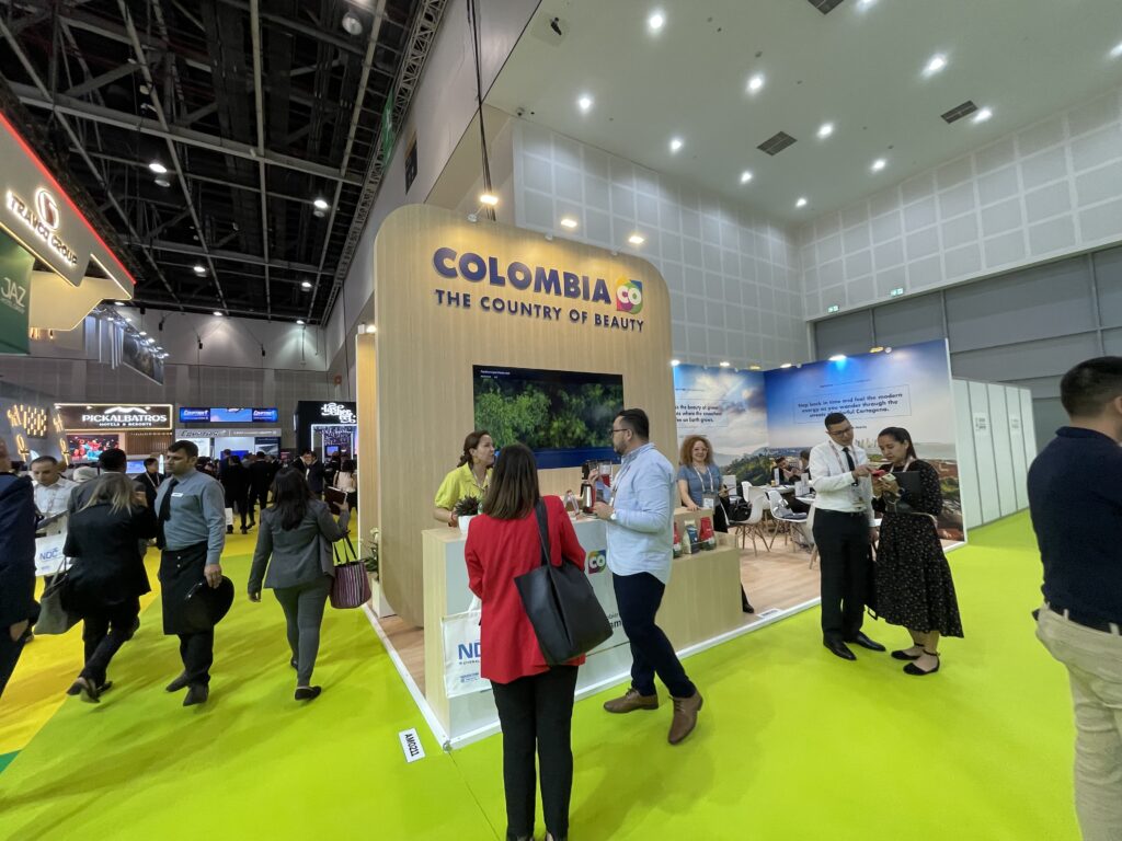 Colombia apresenta seus atrativos na feira
