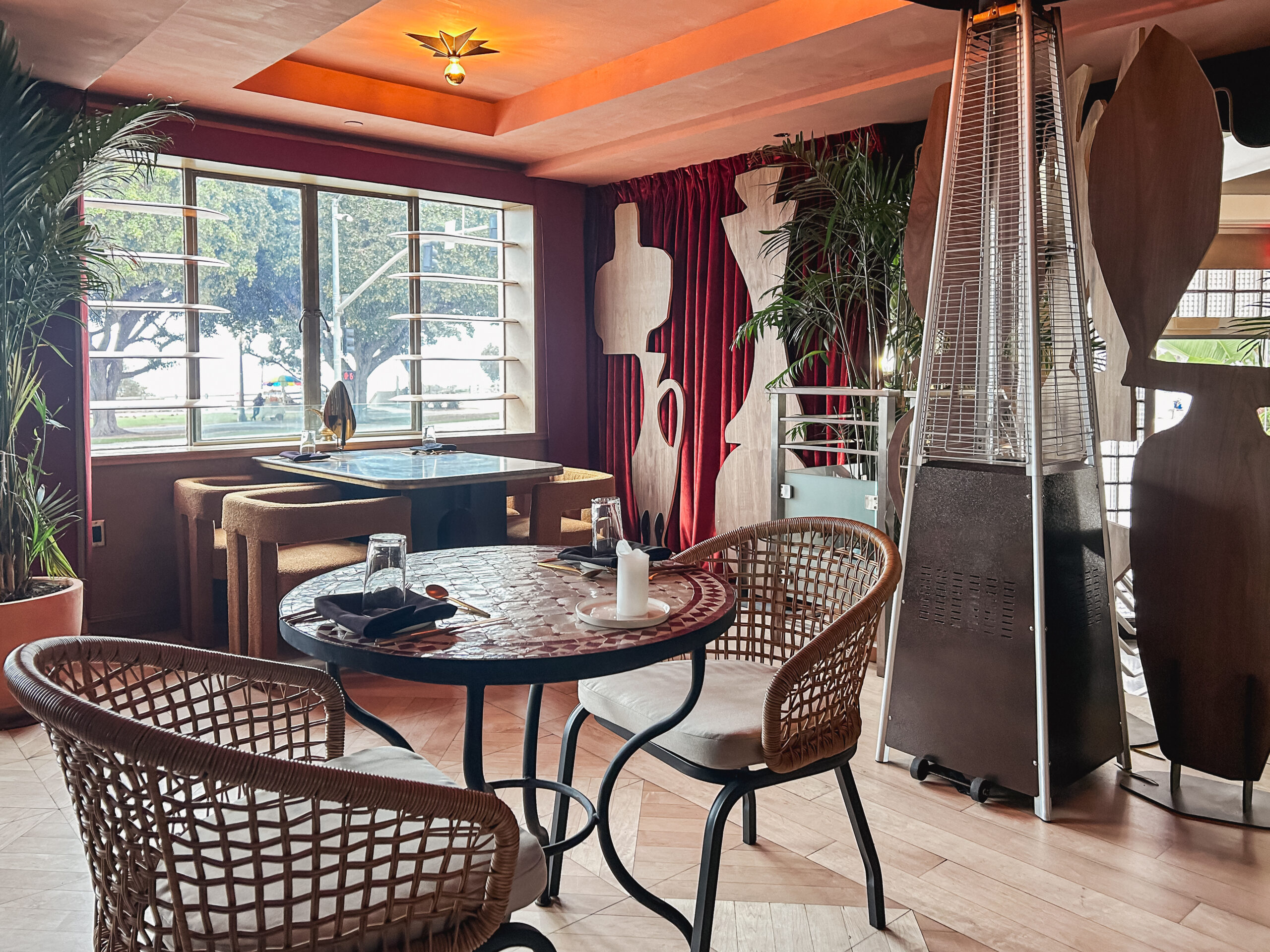 Restaurante do hotel The Beacon em Santa Monica Restaurante do hotel The Beacon em Santa Monica
