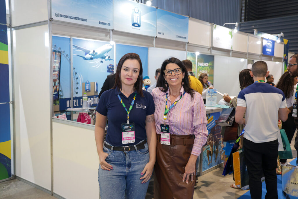 Janaína Nery e Carine Beck, do Hotel Estação 101
