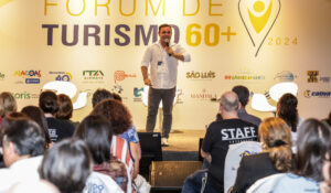 Rio Grande do Norte capacita agentes e realiza sorteio durante Fórum de Turismo 60+