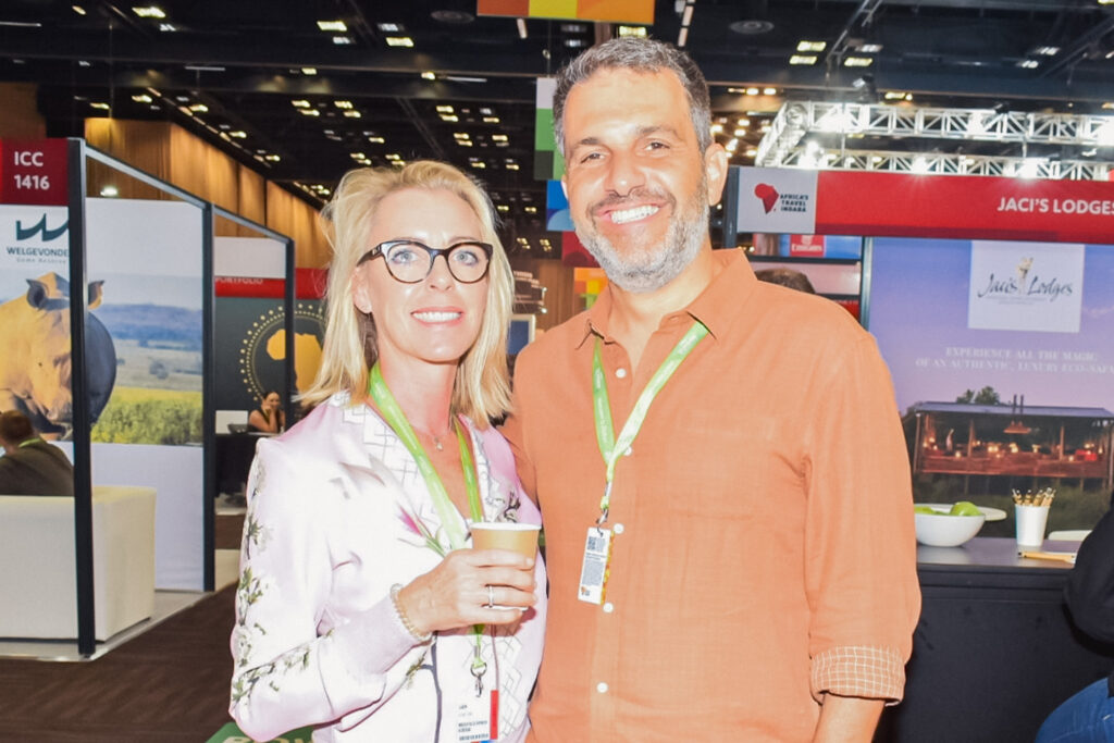 Liza Coetzee, do Moditlo River Lodge e Marcelo Marques, do Turismo da África do Sul