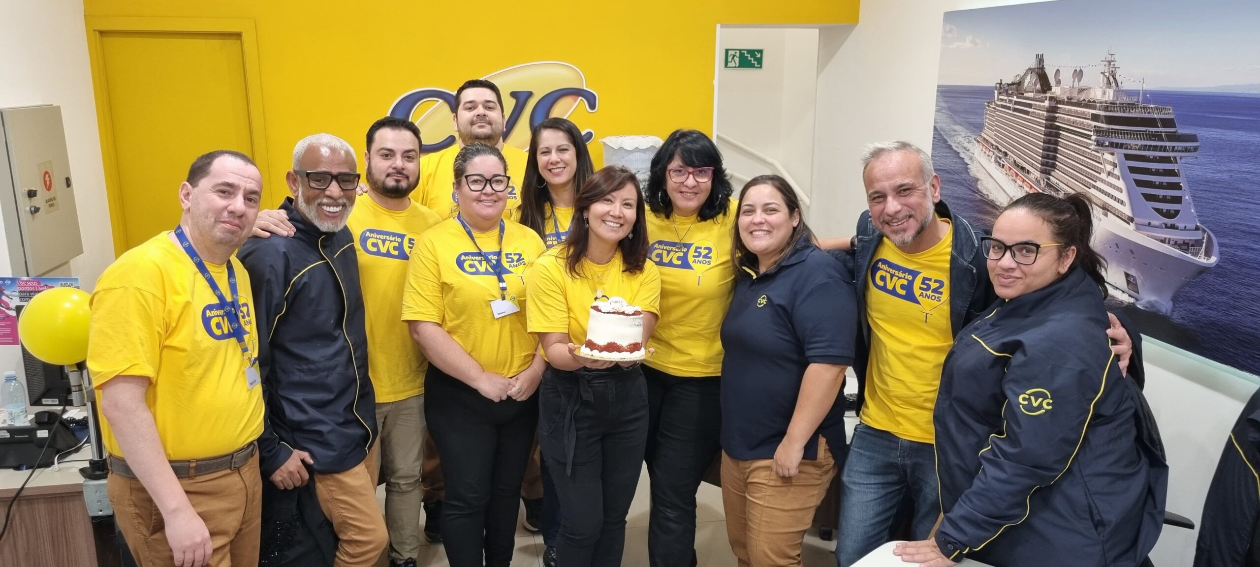 CVC 52 anos: veja fotos das ações especiais de aniversário nas lojas ...