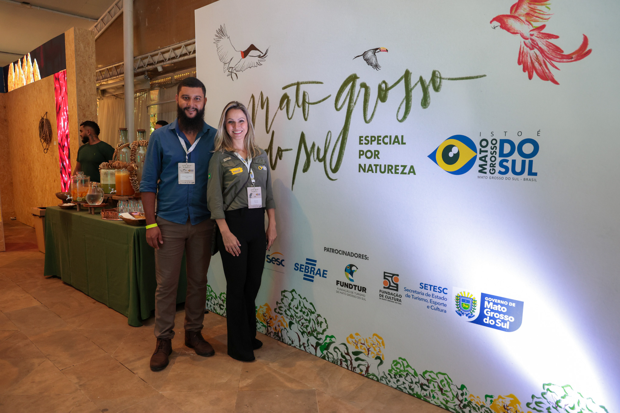 Luiz Felipe Mendes e Débora Bordin, do Fundtur-MS