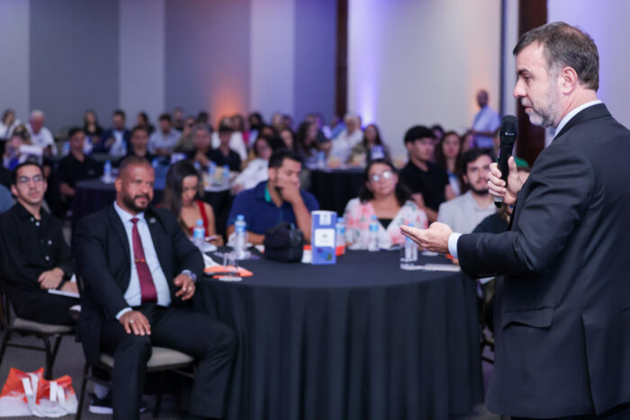 Roadshow M&E Nacional 2025 começa por Brasília e BH: garanta sua vaga! 1 Marcelo Freixo presidente da Embratur durante o Roadshow ME etapa Brasilia e1748293205465 Roadshow M&E Nacional 2025 começa por Brasília e BH: garanta sua vaga!